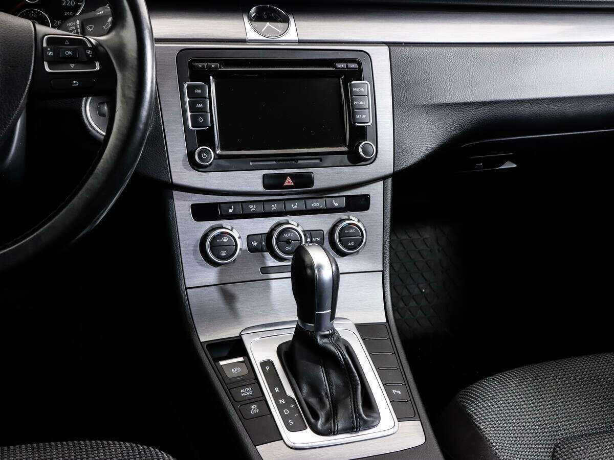 Volkswagen Passat 2014 года с пробегом. Фото: #10