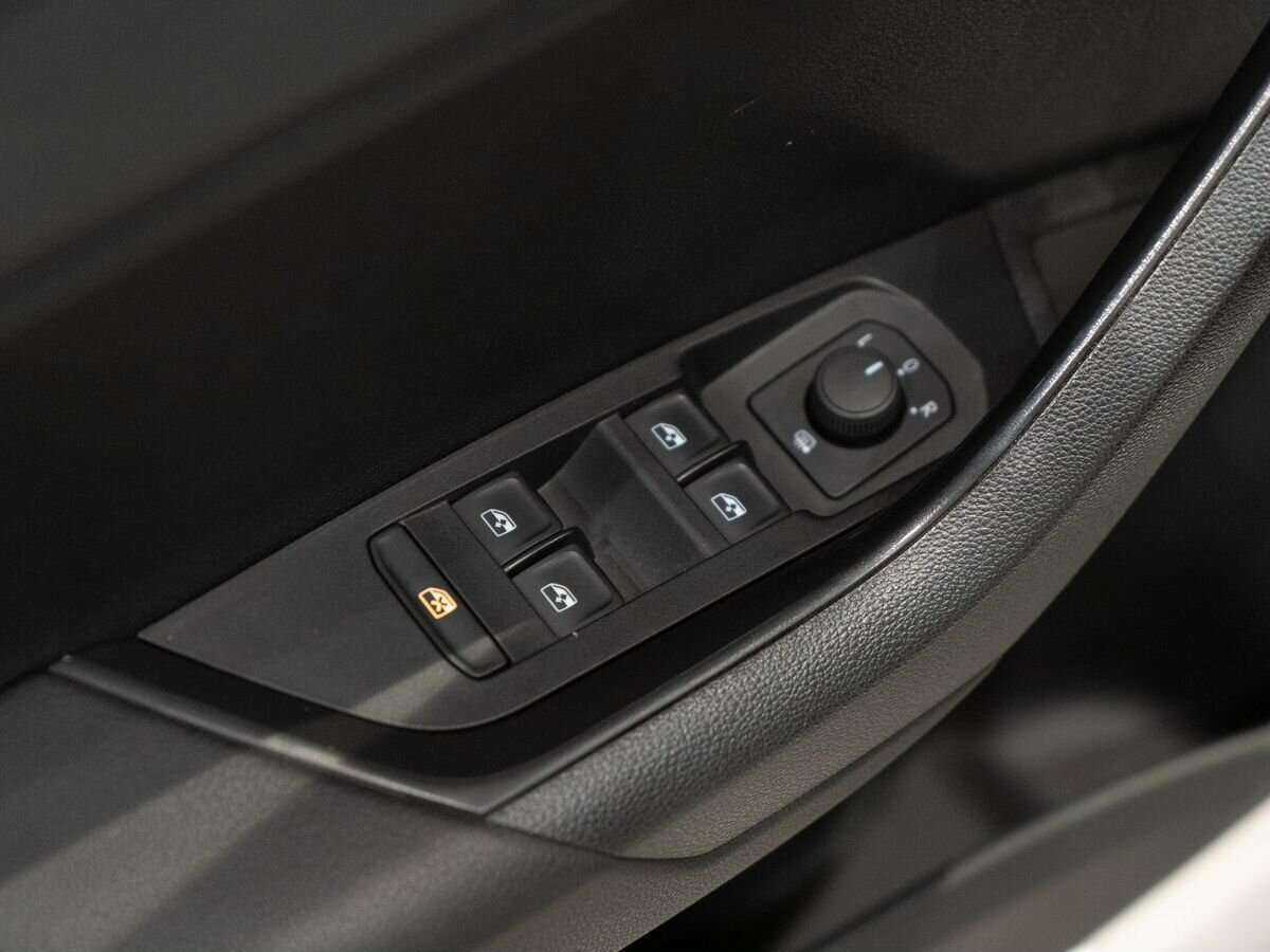 Skoda Karoq 2021 года с пробегом. Фото: #12