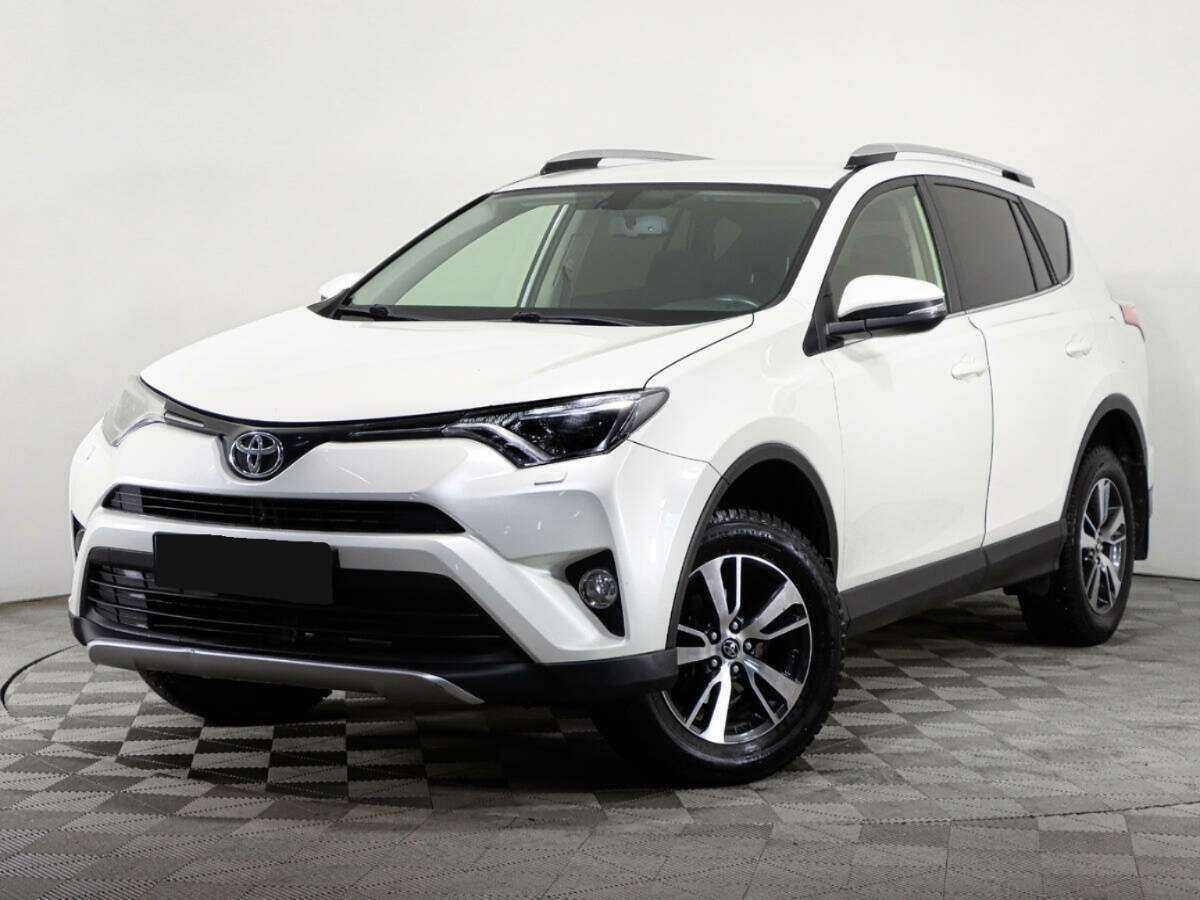 Toyota RAV4 2015 года с пробегом. Посмотреть фото