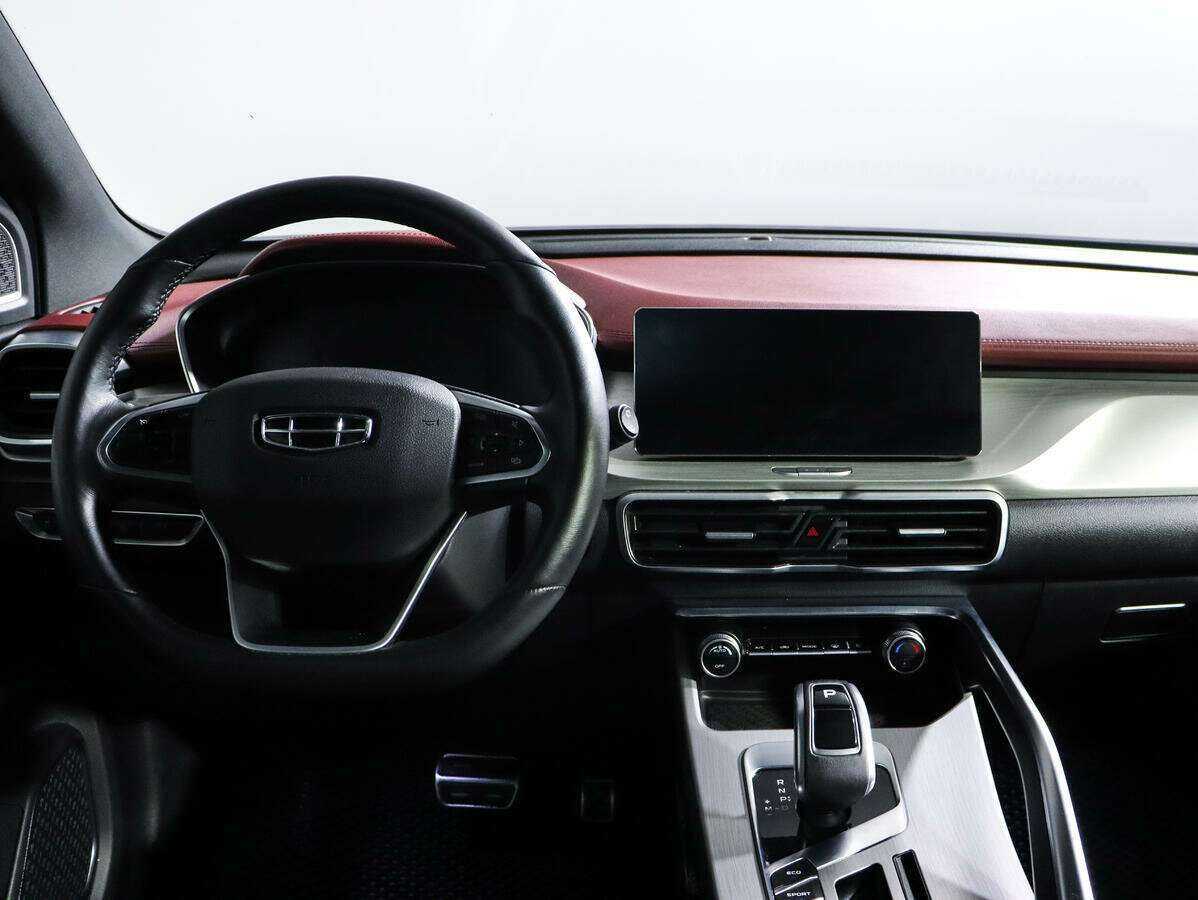 Geely Coolray 2021 года с пробегом. Фото: #11