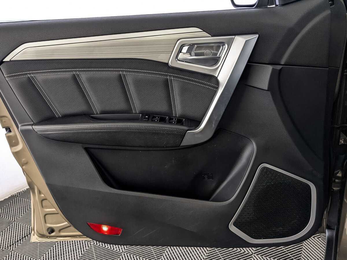 Geely Emgrand X7 2019 года с пробегом. Фото: #18