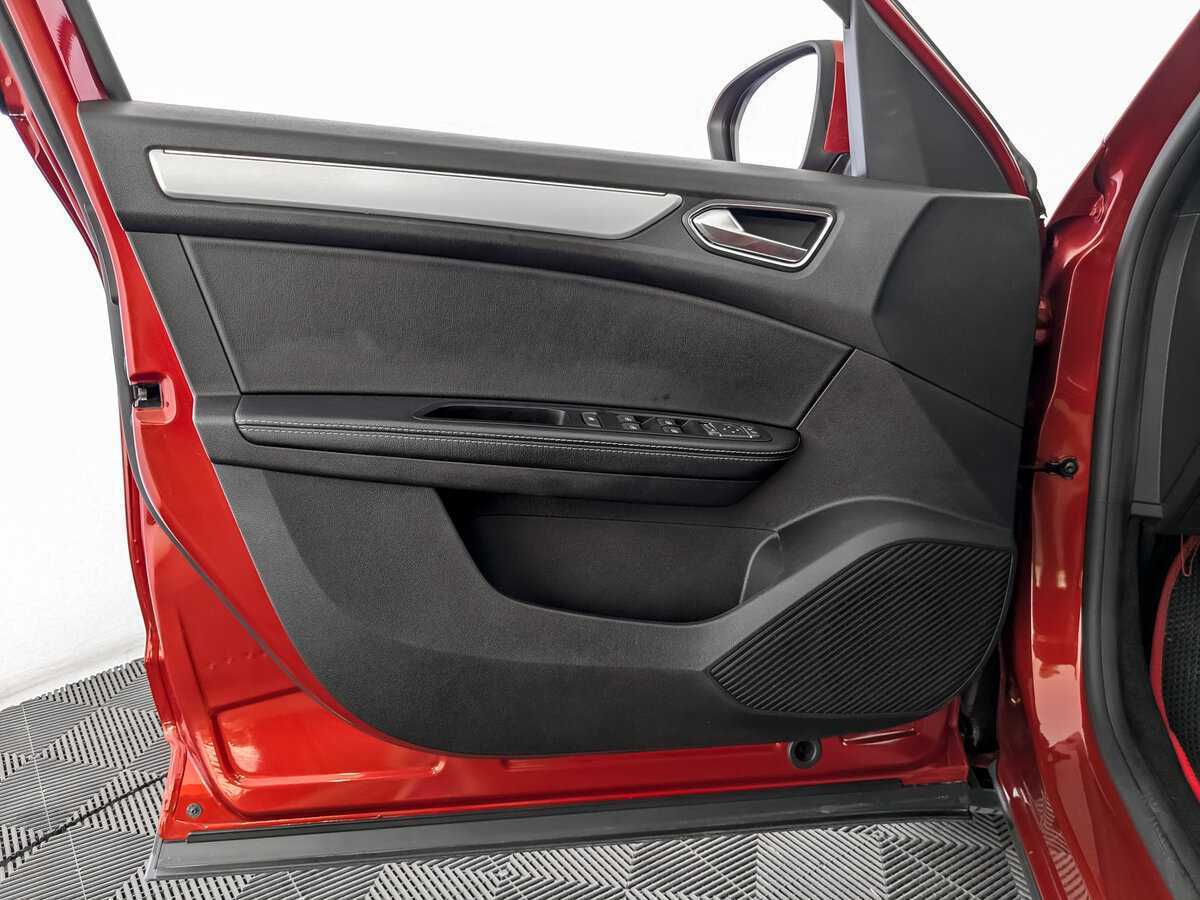 Renault Arkana 2021 года с пробегом. Фото: #14