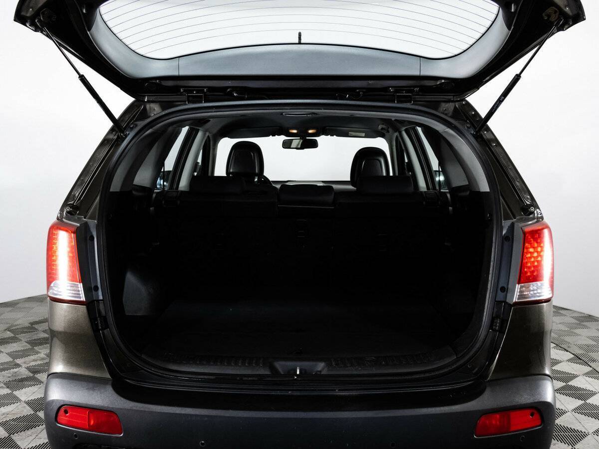 Kia Sorento 2012 года с пробегом. Фото: #15