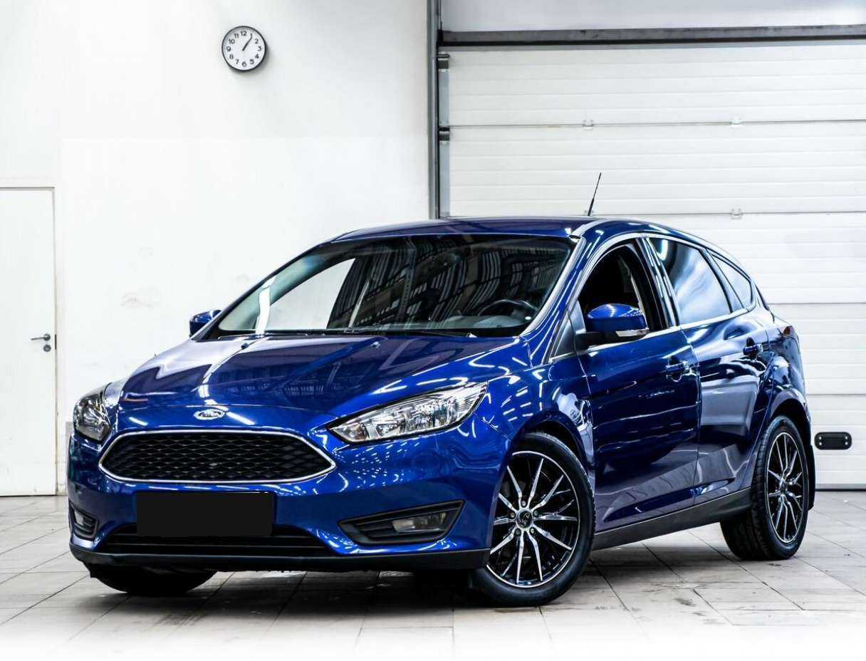 Ford Focus 2017 года с пробегом. Посмотреть фото