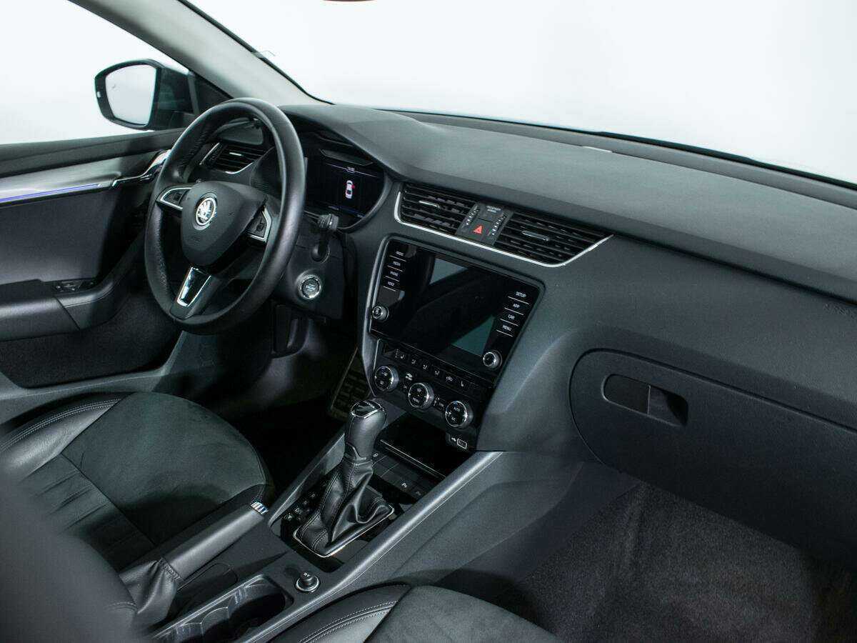 Skoda Octavia 2020 года с пробегом. Фото: #8