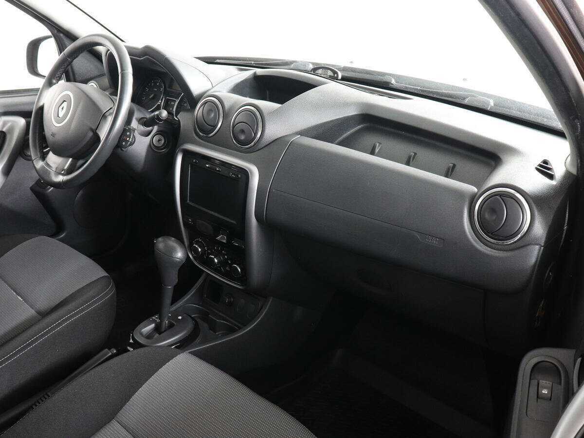 Renault Duster 2013 года с пробегом. Фото: #5