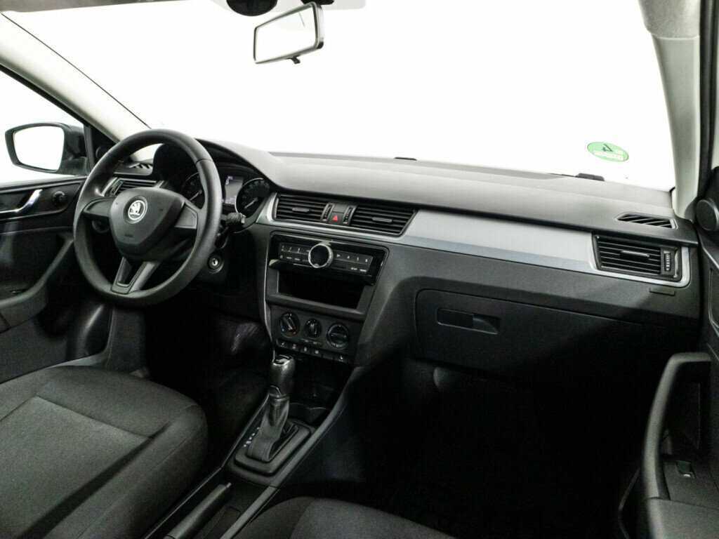 Skoda Rapid 2017 года с пробегом. Фото: #8