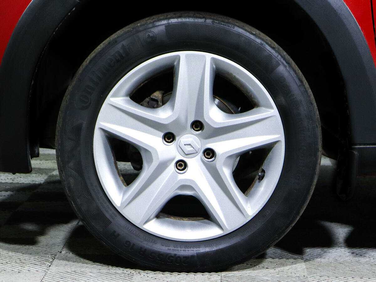 Renault Sandero 2016 года с пробегом. Фото: #15