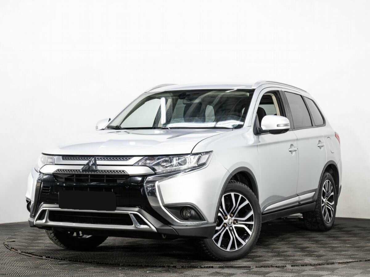 Mitsubishi Outlander 2019 года с пробегом. Посмотреть фото