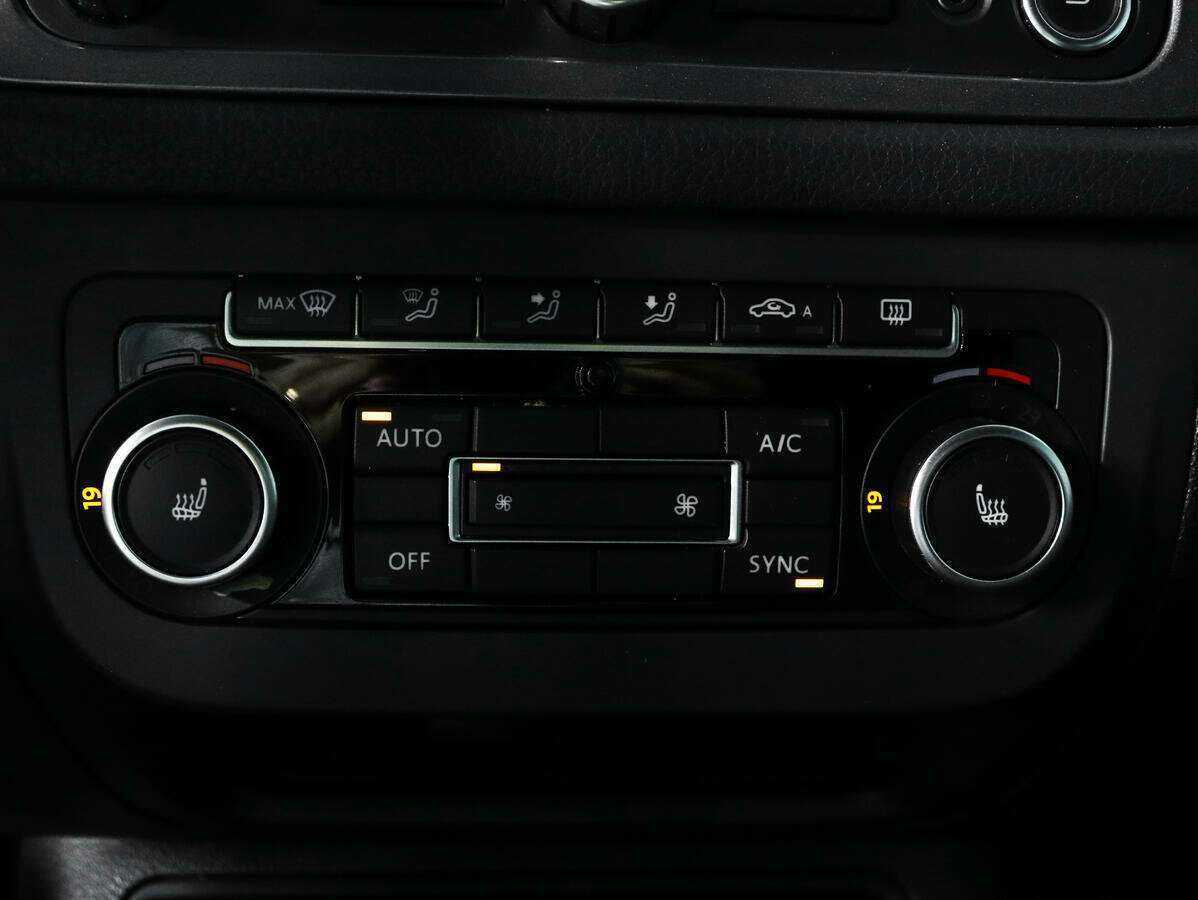 Volkswagen Tiguan 2012 года с пробегом. Фото: #12