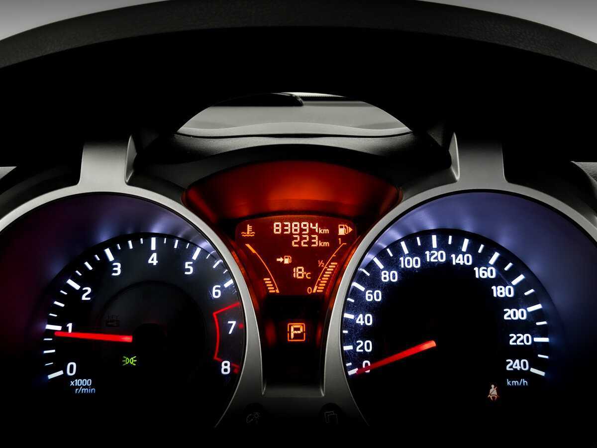 Nissan Juke 2014 года с пробегом. Фото: #12