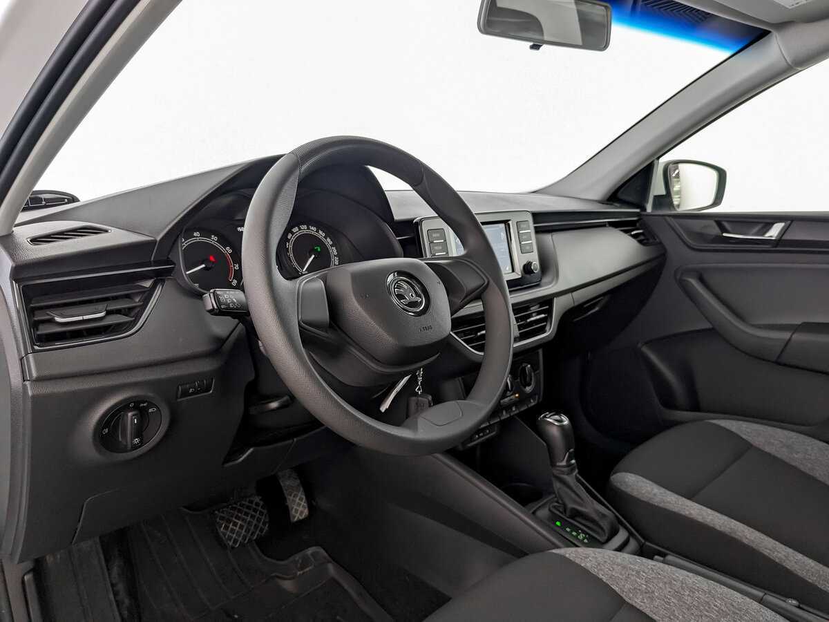 Skoda Rapid 2021 года с пробегом. Фото: #13