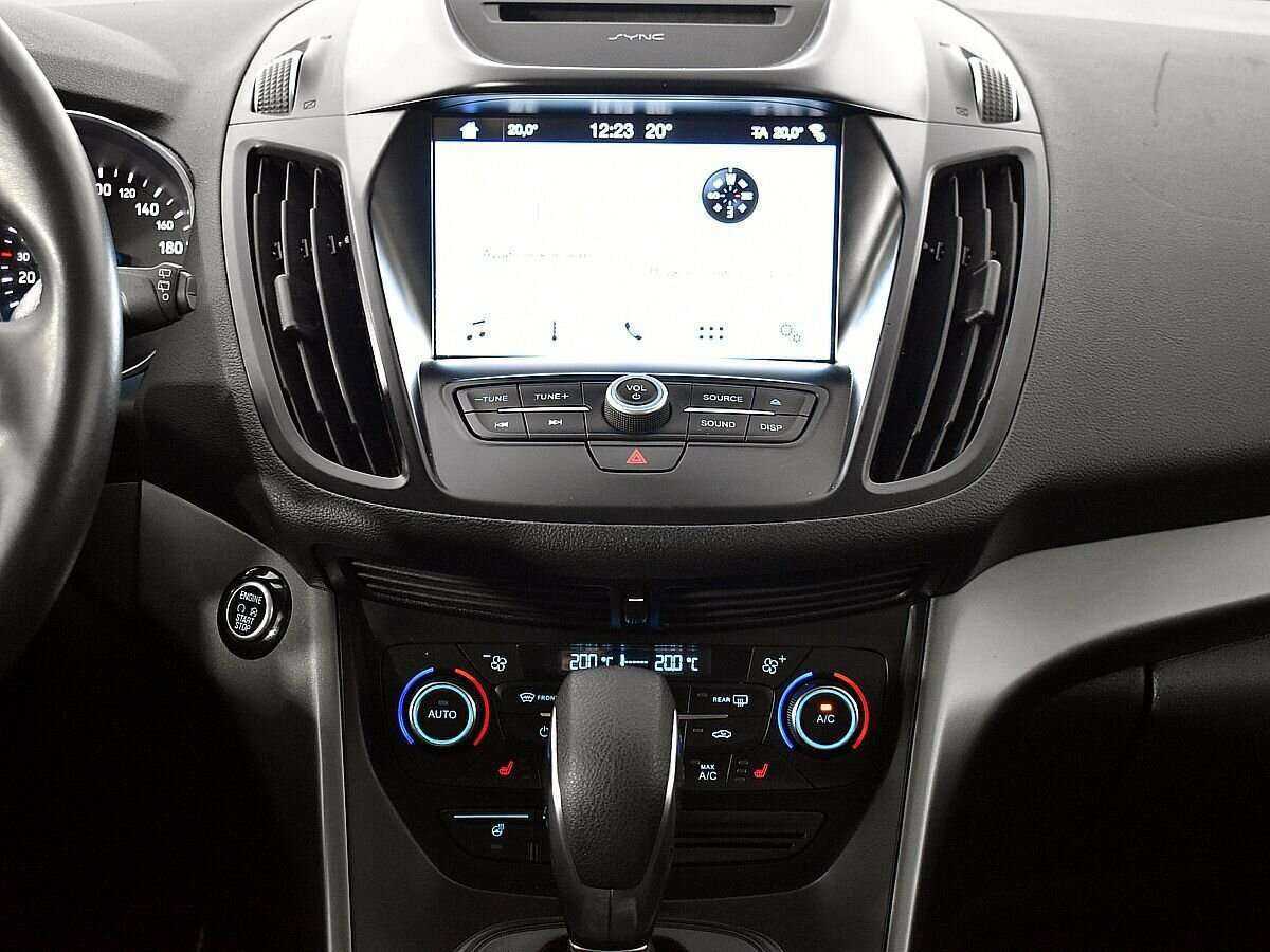 Ford Kuga 2018 года с пробегом. Фото: #15