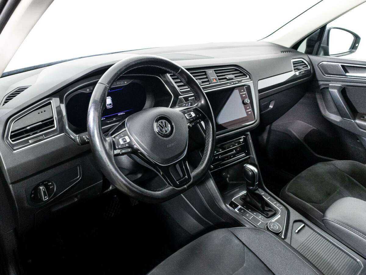 Volkswagen Tiguan 2018 года с пробегом. Фото: #10