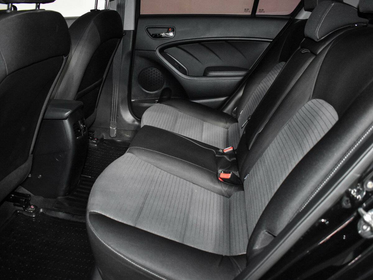 Kia Cerato 2018 года с пробегом. Фото: #11