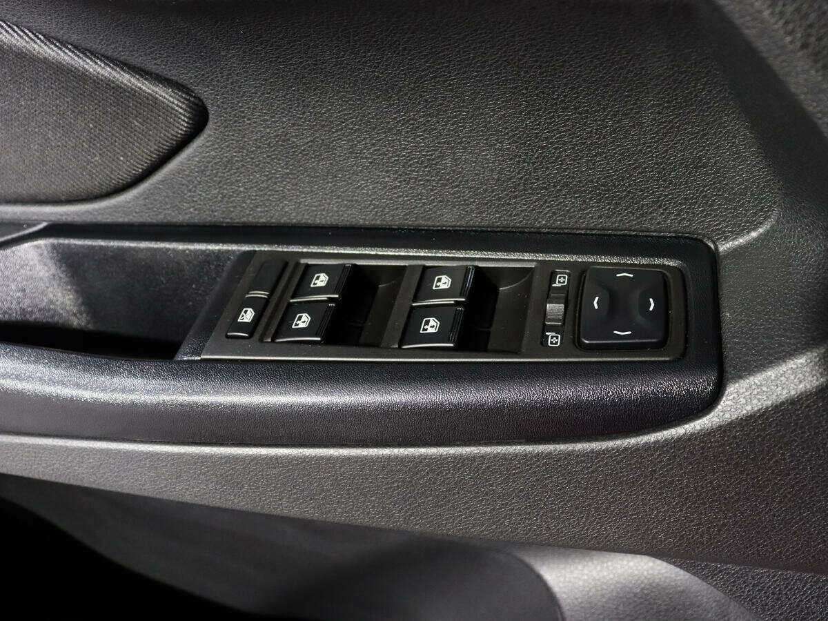 Lada (ВАЗ) Vesta 2021 года с пробегом. Фото: #14