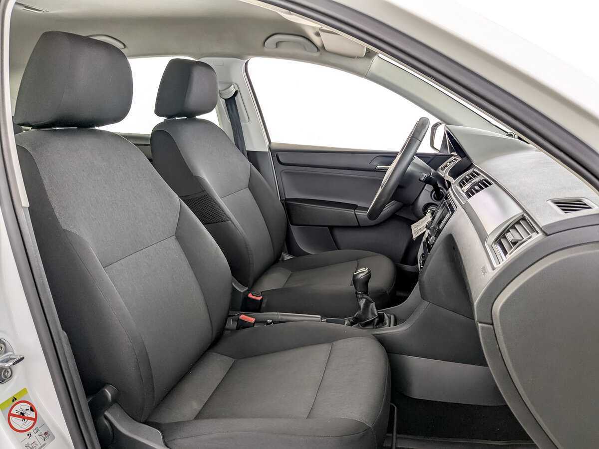 Skoda Rapid 2017 года с пробегом. Фото: #22