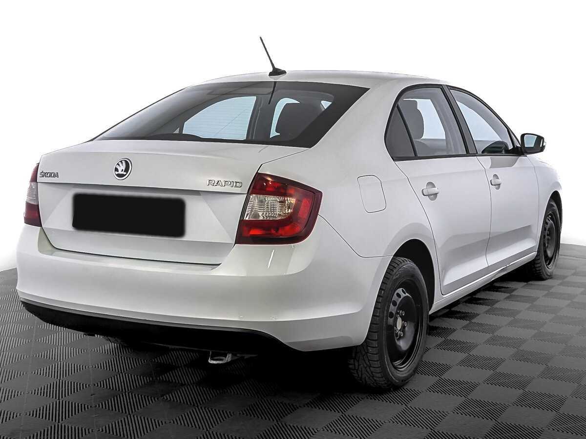 Skoda Rapid 2017 года с пробегом. Фото: #4