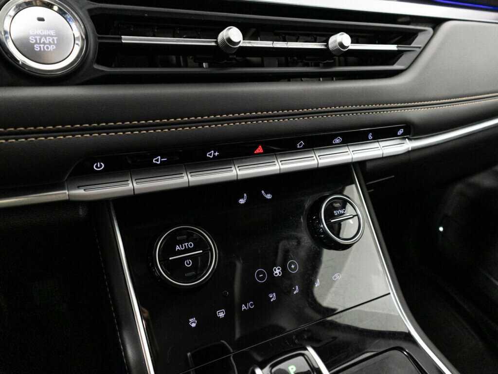 Chery Tiggo 8 2023 года с пробегом. Фото: #19