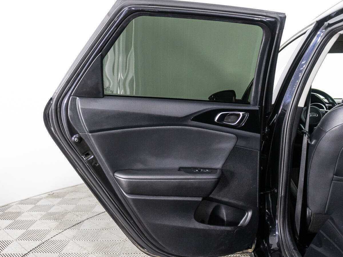 Kia Ceed 2019 года с пробегом. Фото: #22