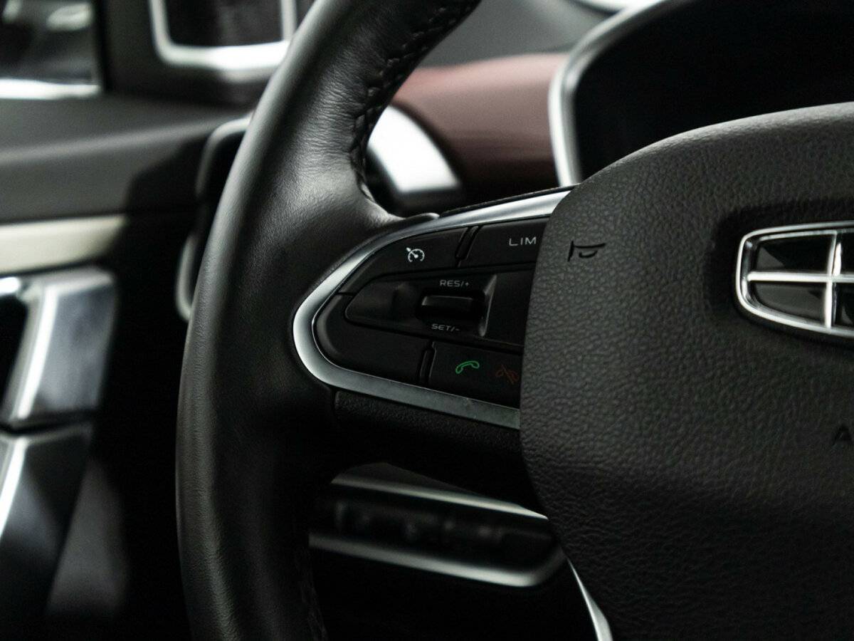 Geely Coolray 2022 года с пробегом. Фото: #23