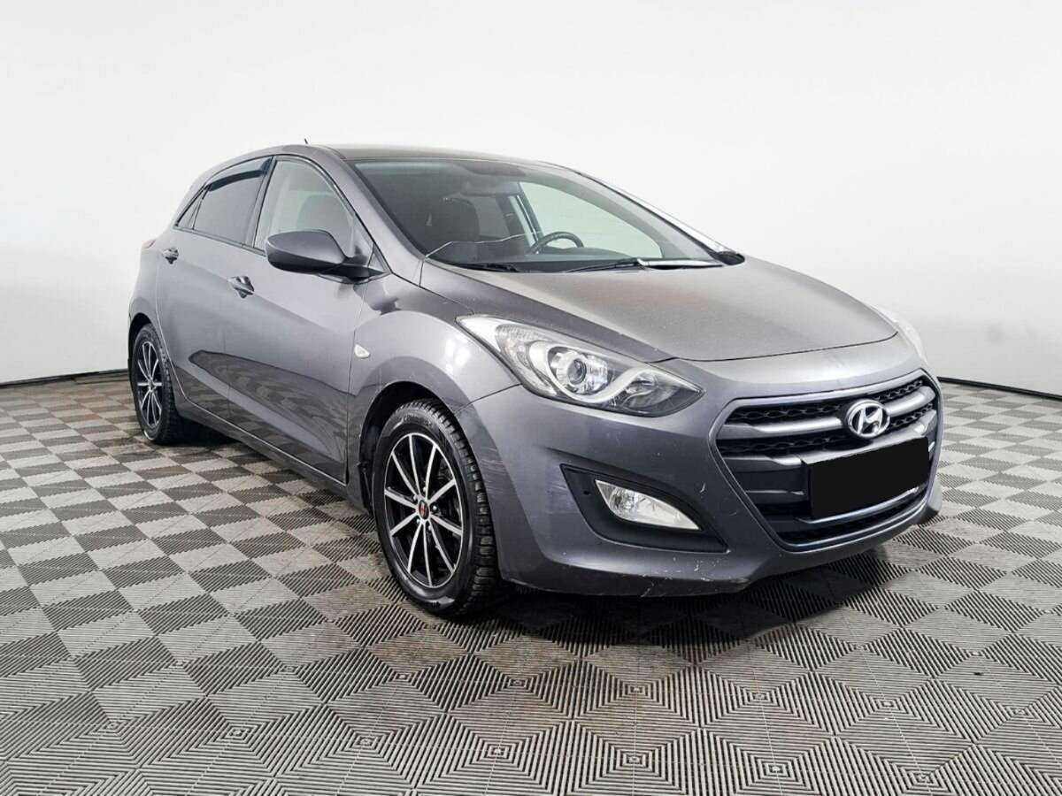 Hyundai i30 2016 года с пробегом. Фото: #2