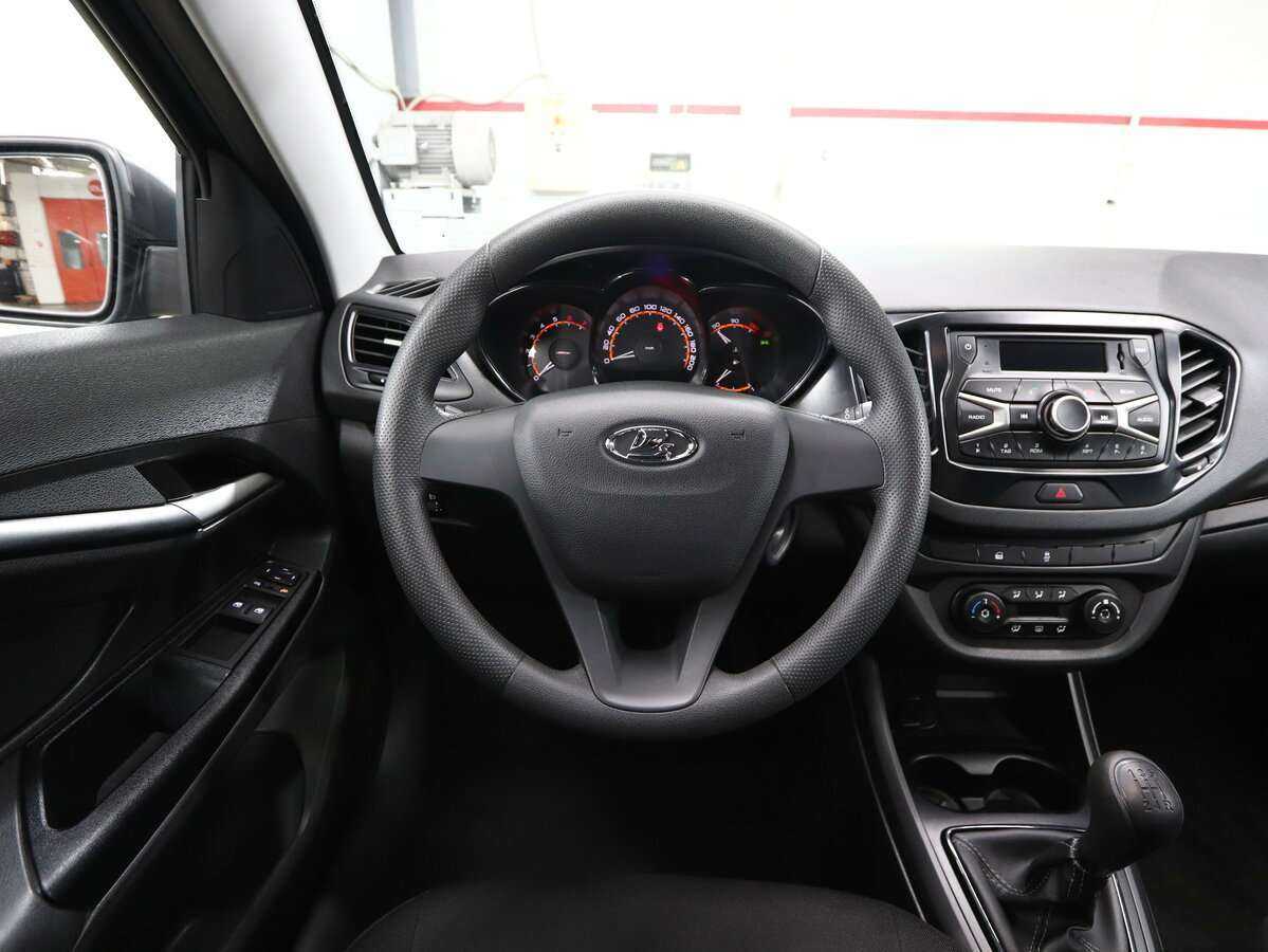 Lada (ВАЗ) Vesta 2020 года с пробегом. Фото: #11