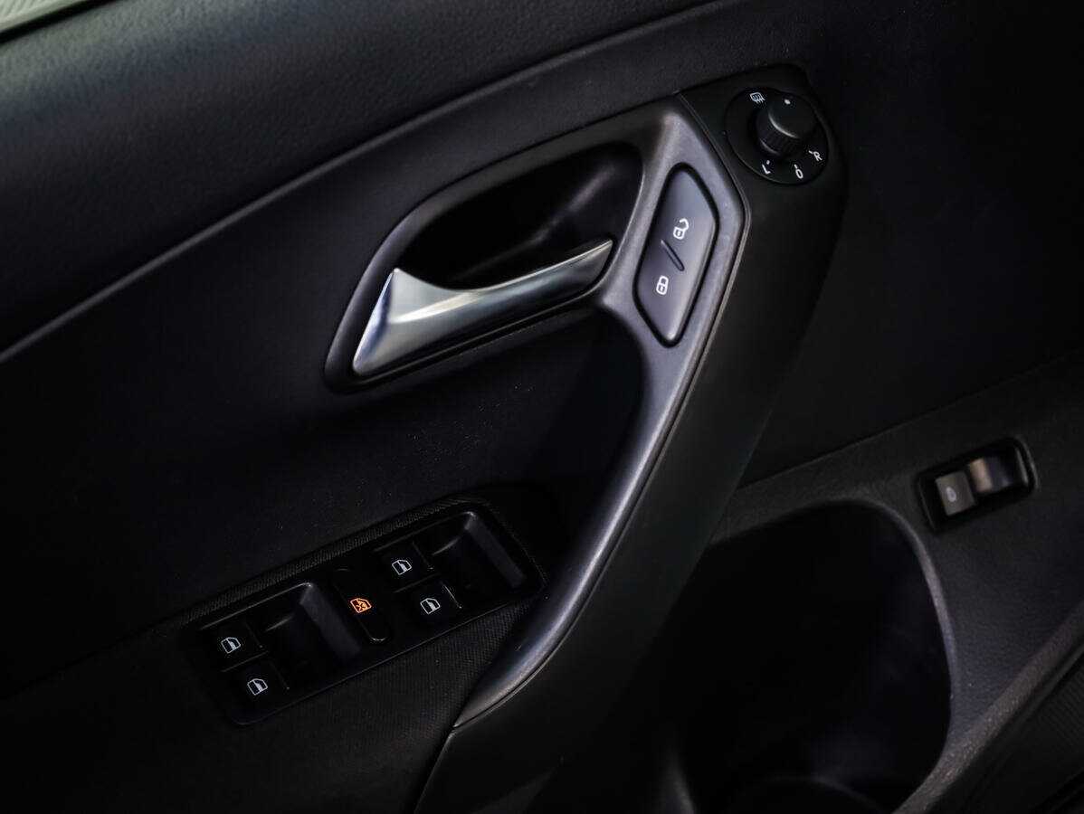 Volkswagen Polo 2016 года с пробегом. Фото: #14