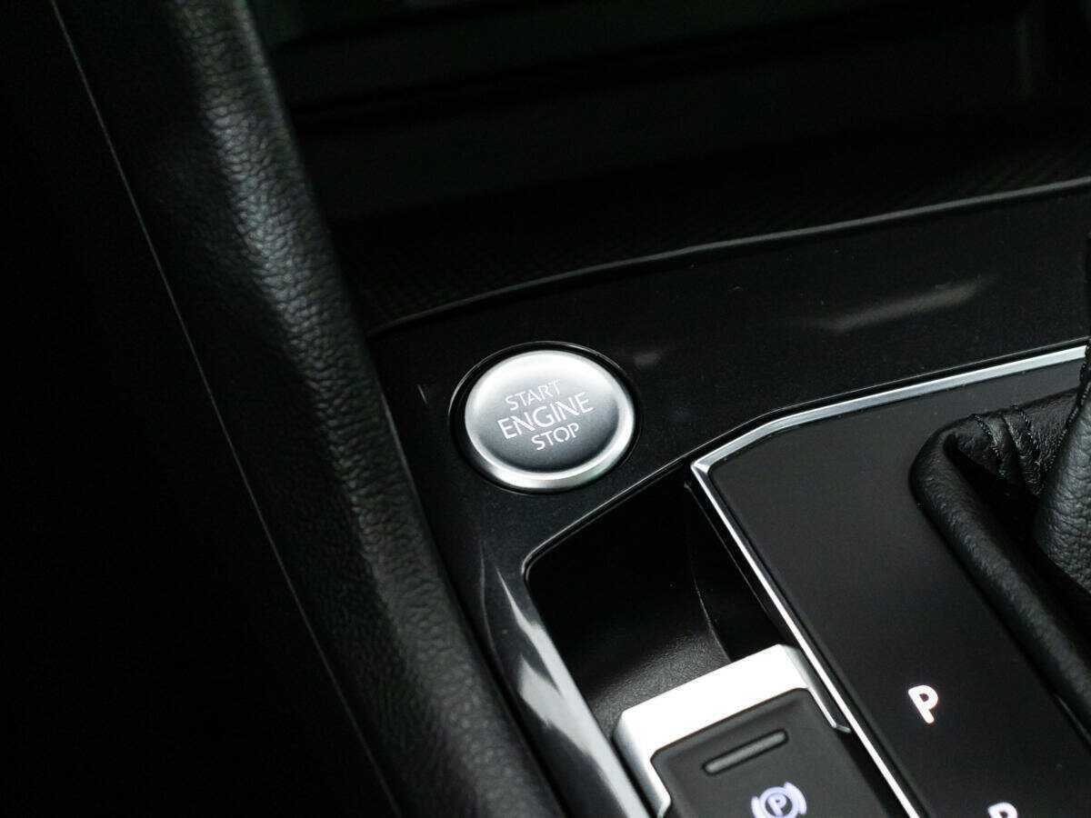 Volkswagen Tiguan 2018 года с пробегом. Фото: #17