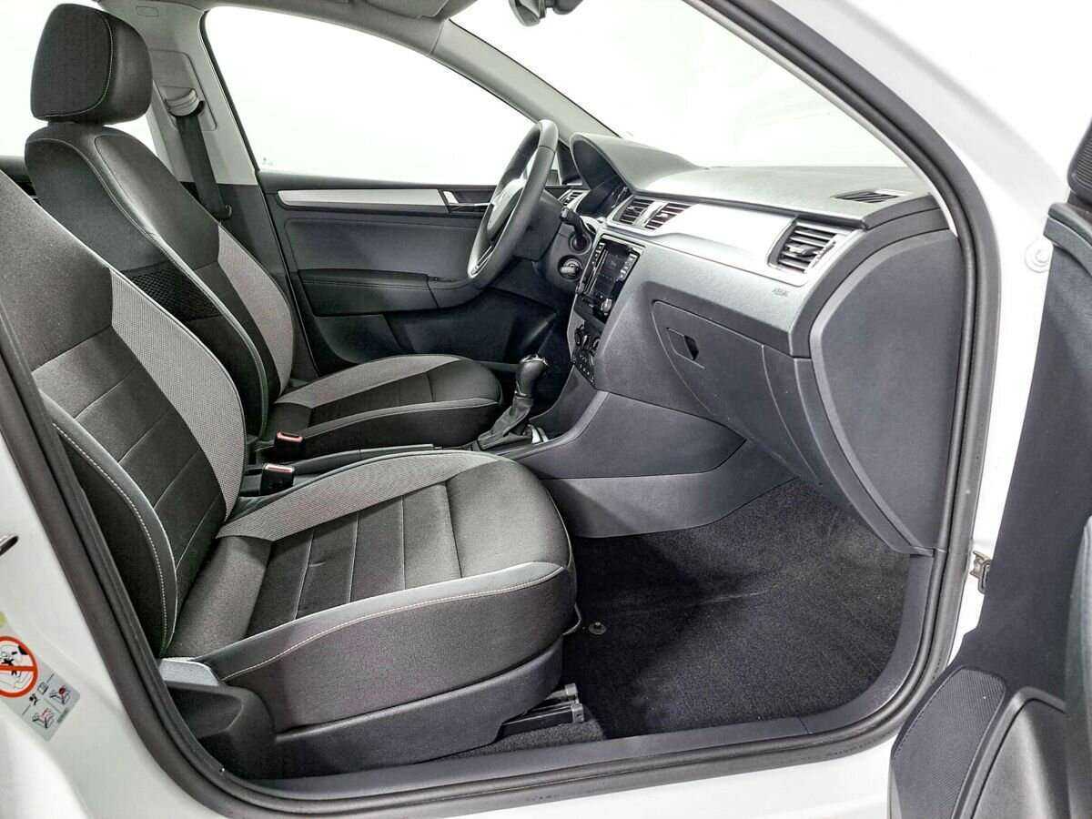 Skoda Rapid 2018 года с пробегом. Фото: #7