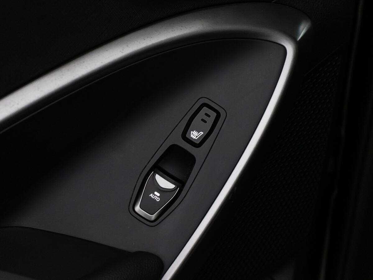 Hyundai Santa Fe 2016 года с пробегом. Фото: #17