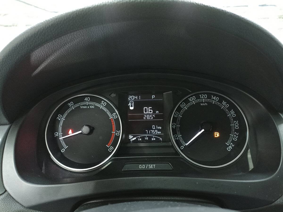 Skoda Rapid 2018 года с пробегом. Фото: #12