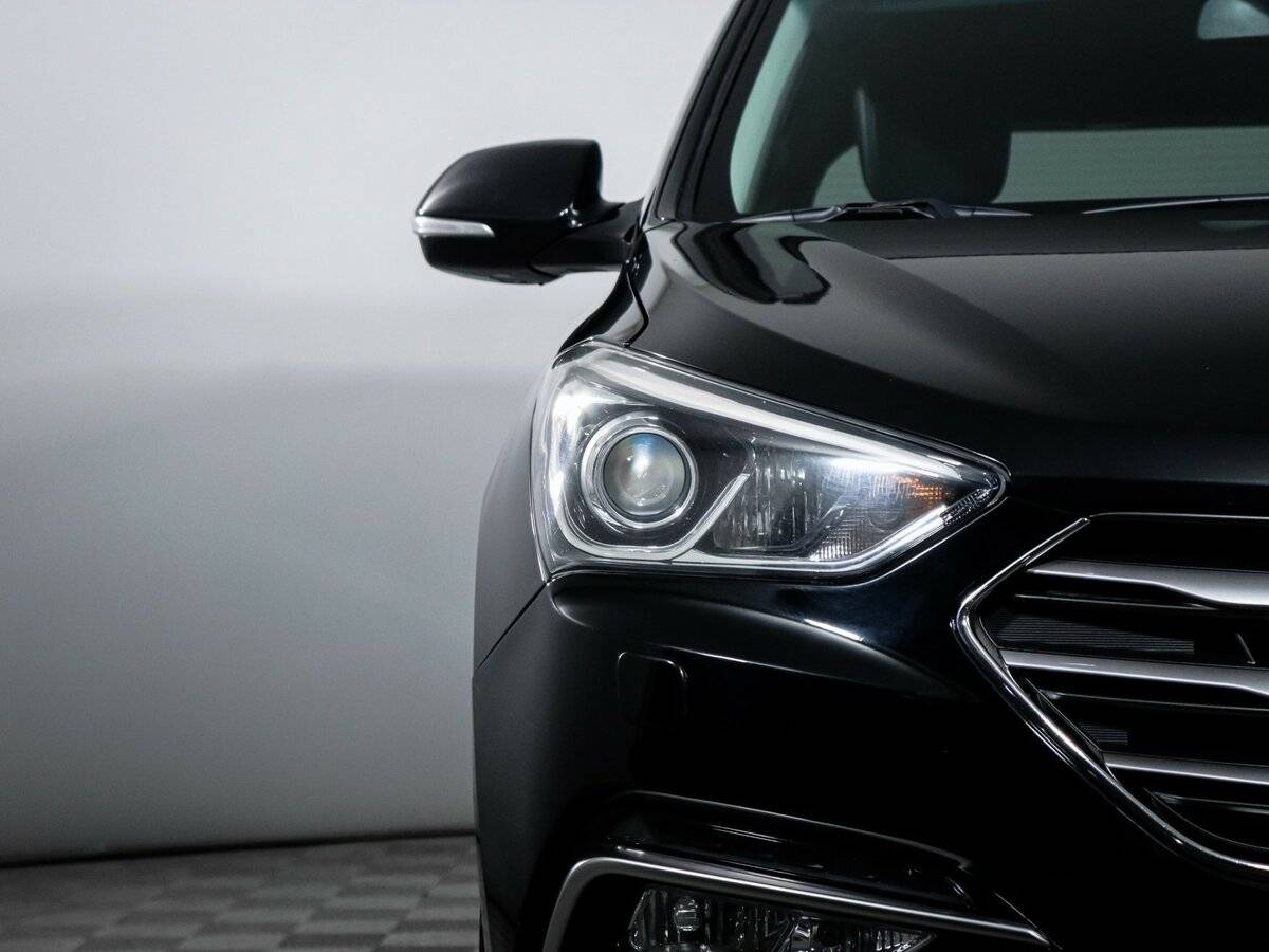 Hyundai Santa Fe 2015 года с пробегом. Фото: #14