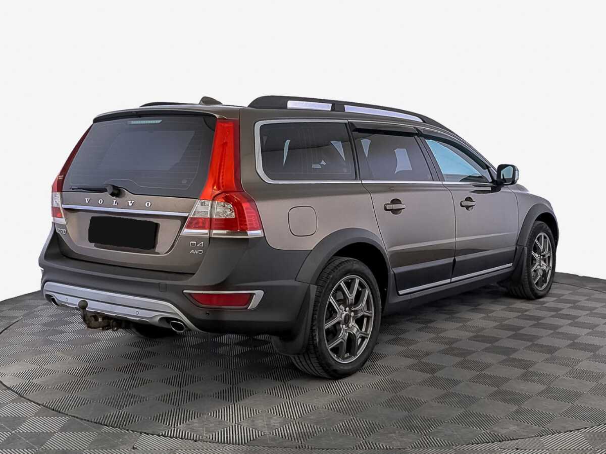 Volvo XC70 2015 года с пробегом. Фото: #4