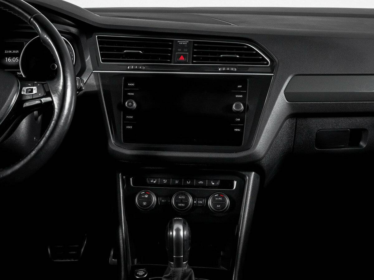 Volkswagen Tiguan 2018 года с пробегом. Фото: #12