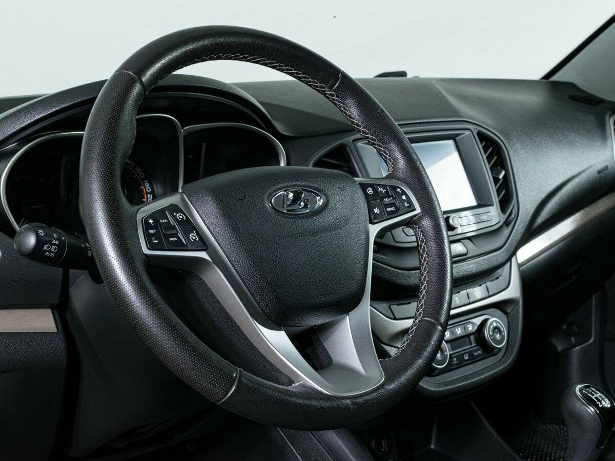 Lada (ВАЗ) Vesta 2021 года с пробегом. Фото: #11