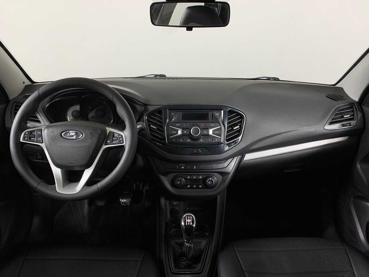 Lada (ВАЗ) Vesta 2018 года с пробегом. Фото: #12