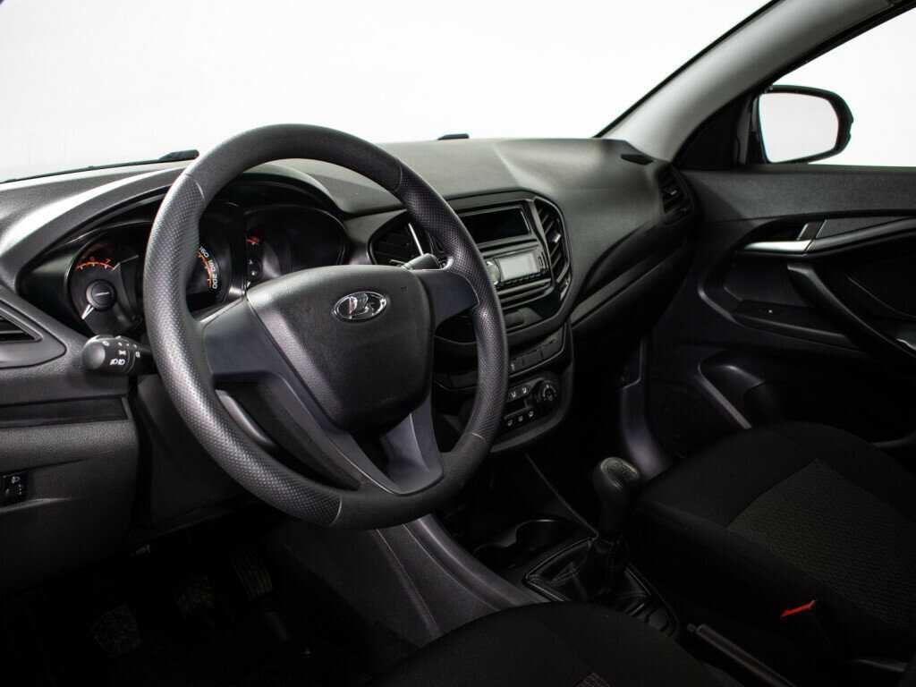 Lada (ВАЗ) Vesta 2021 года с пробегом. Фото: #7