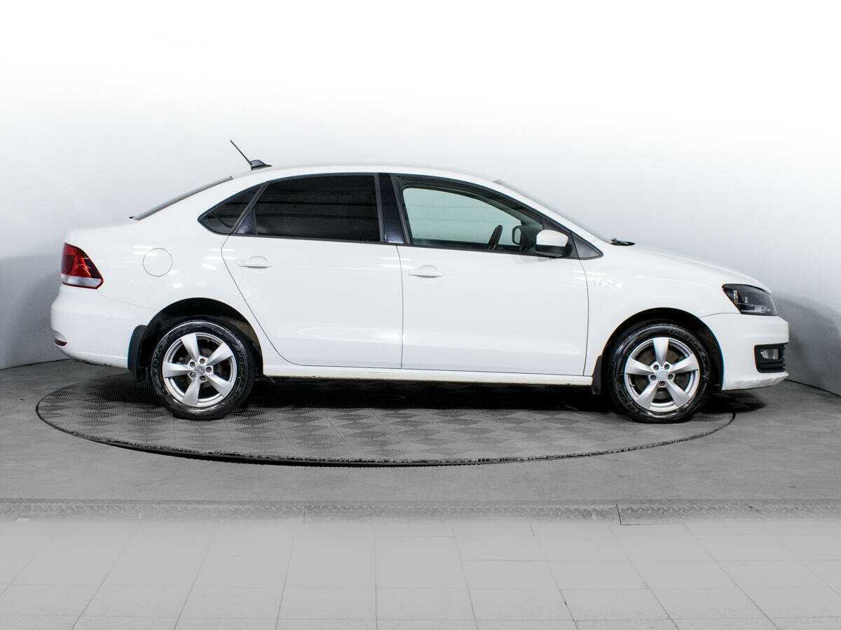 Volkswagen Polo 2017 года с пробегом. Фото: #3