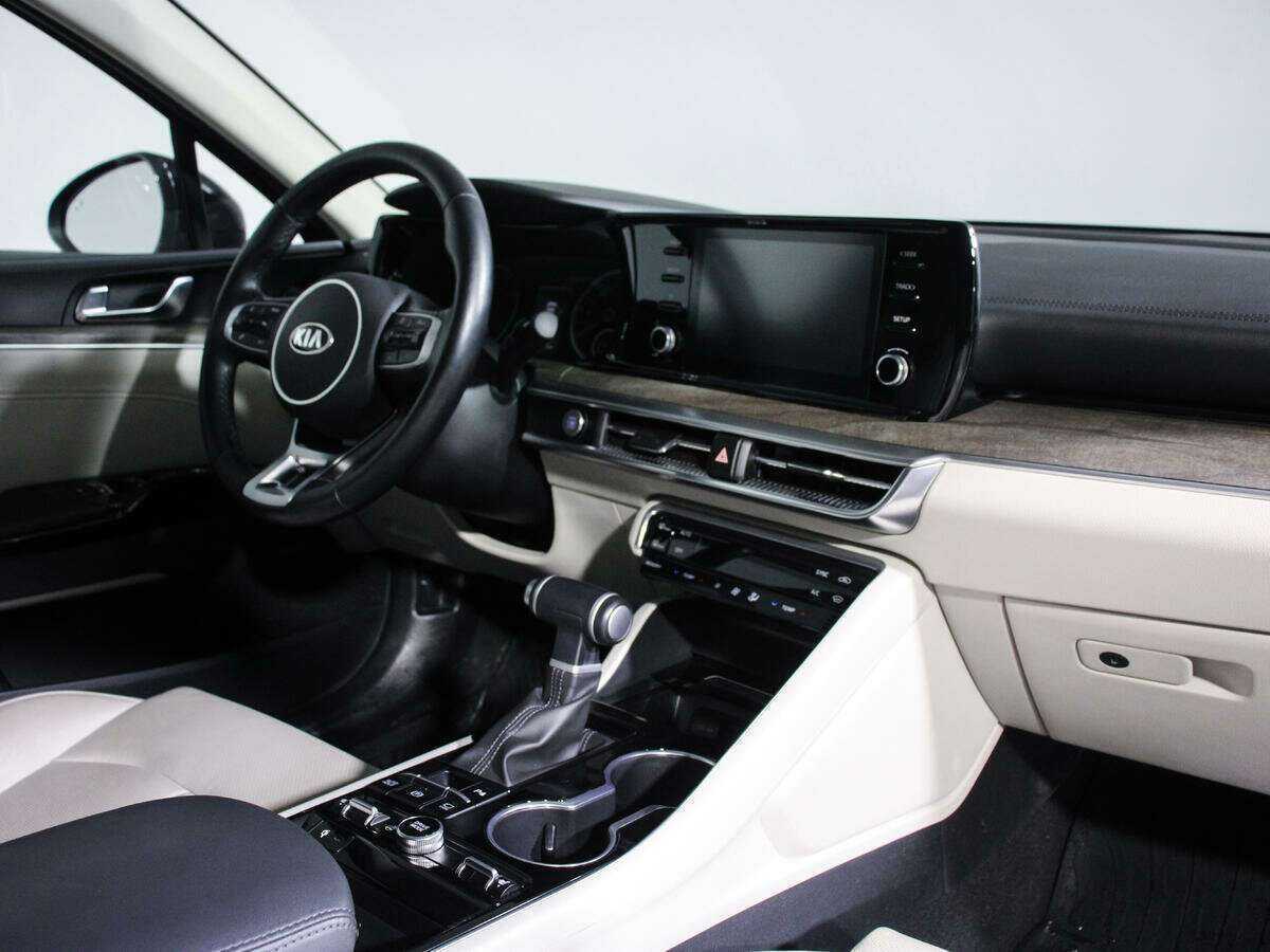 Kia K5 2020 года с пробегом. Фото: #6