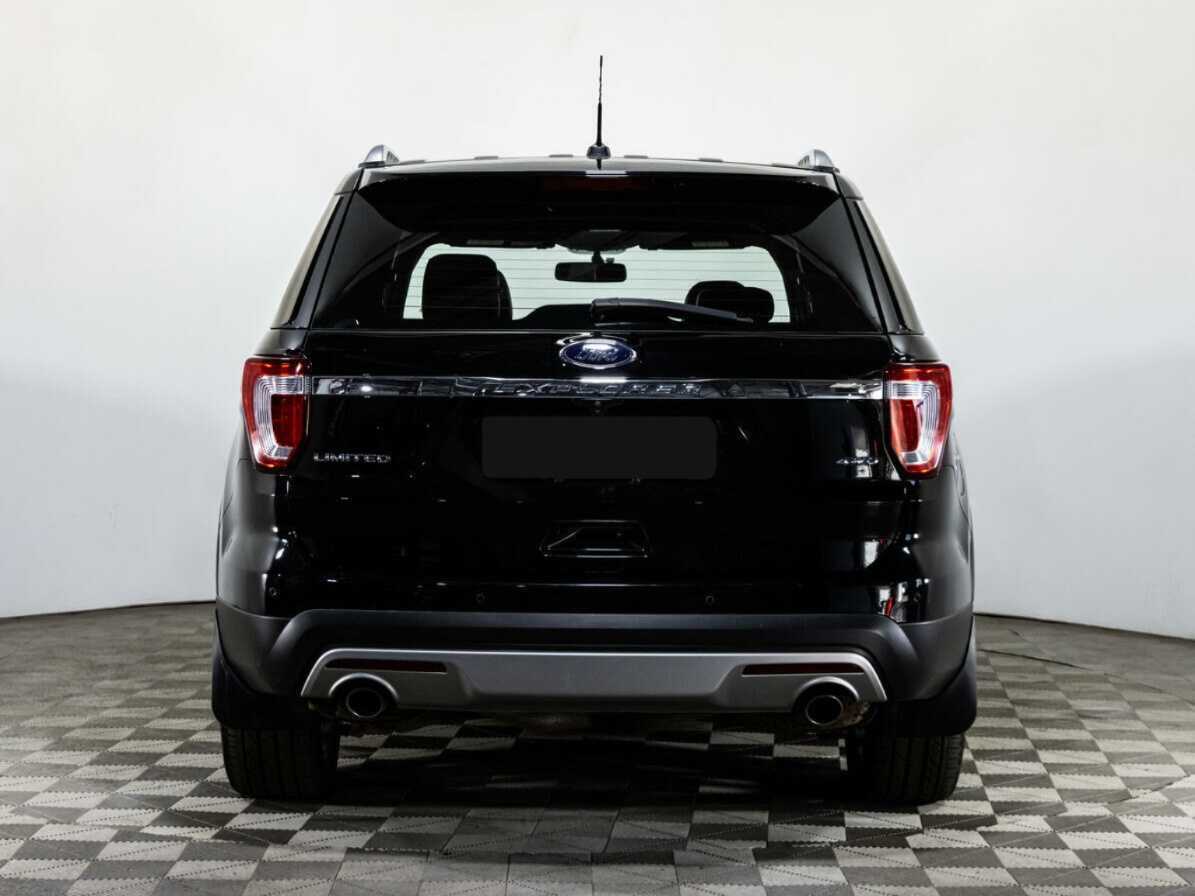 Ford Explorer 2016 года с пробегом. Фото: #0