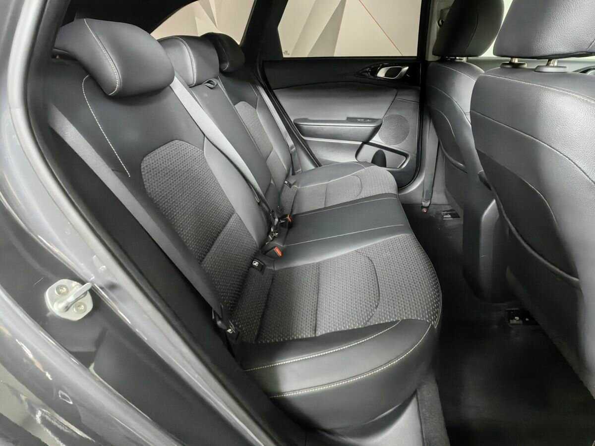 Kia Ceed 2019 года с пробегом. Фото: #11