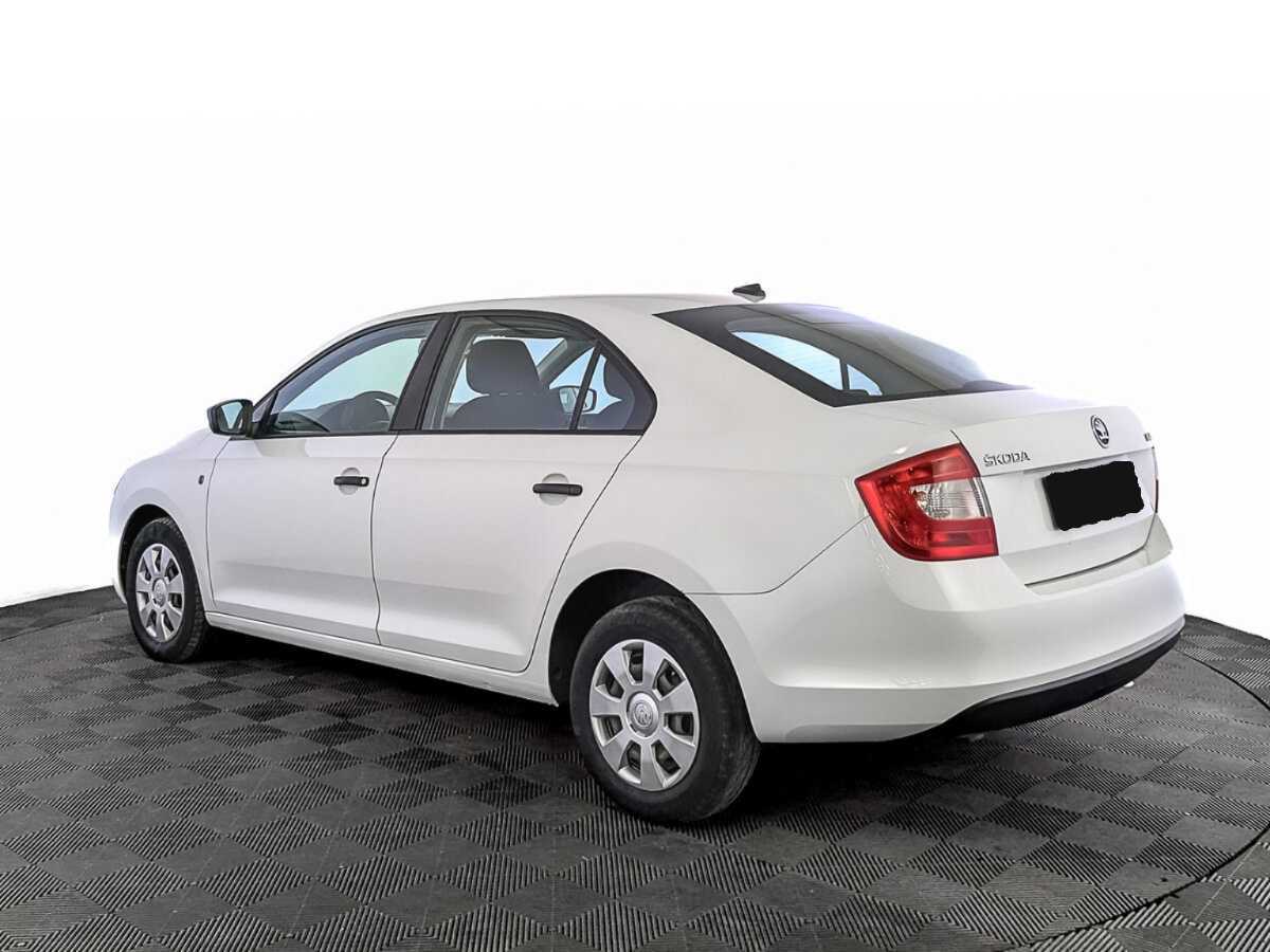 Skoda Rapid 2017 года с пробегом. Фото: #6