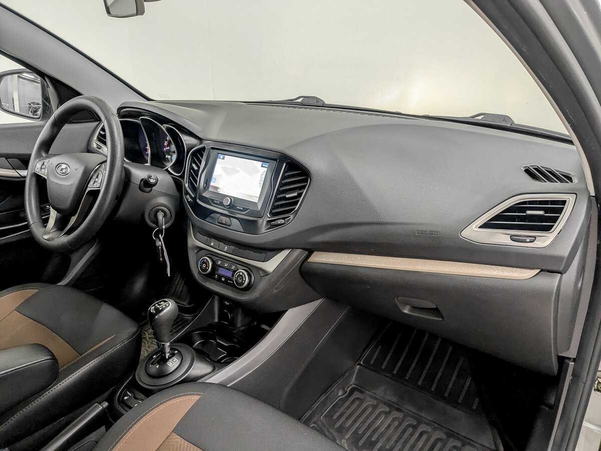 Lada (ВАЗ) Vesta 2017 года с пробегом. Фото: #10