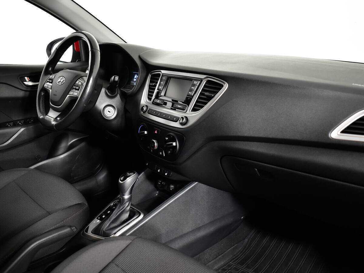 Hyundai Solaris 2019 года с пробегом. Фото: #7