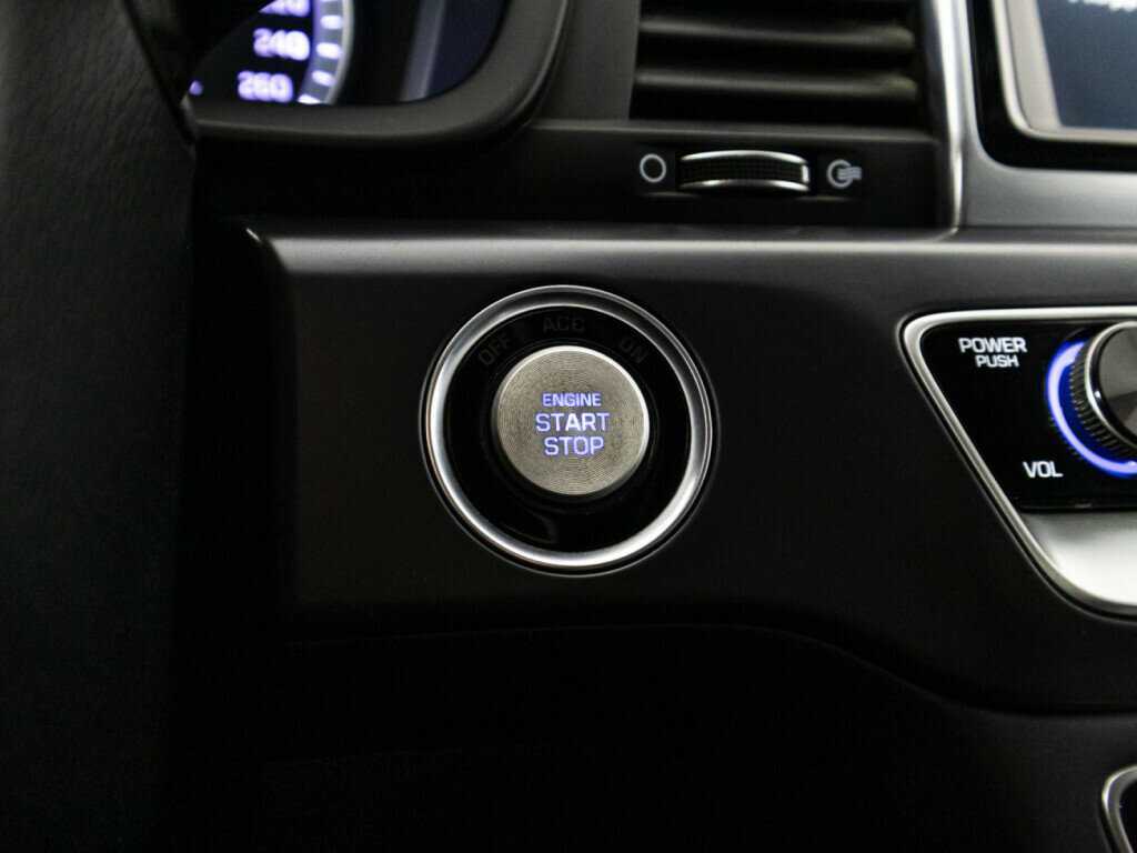 Hyundai Sonata 2019 года с пробегом. Фото: #17