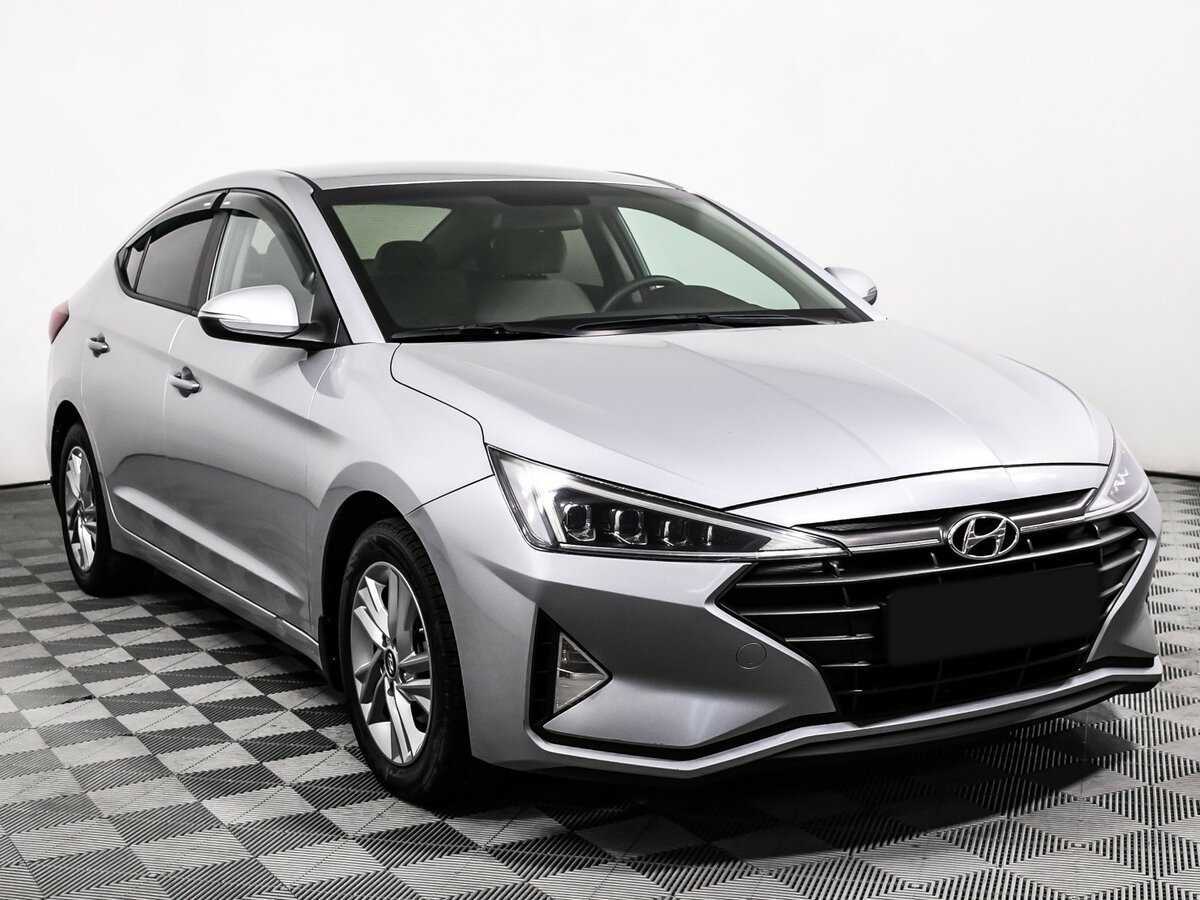 Hyundai Elantra 2020 года с пробегом. Фото: #2