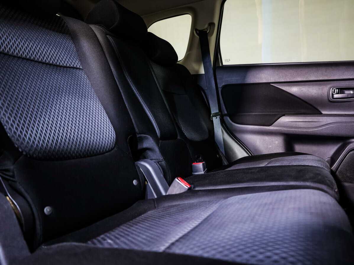 Mitsubishi Outlander 2015 года с пробегом. Фото: #10