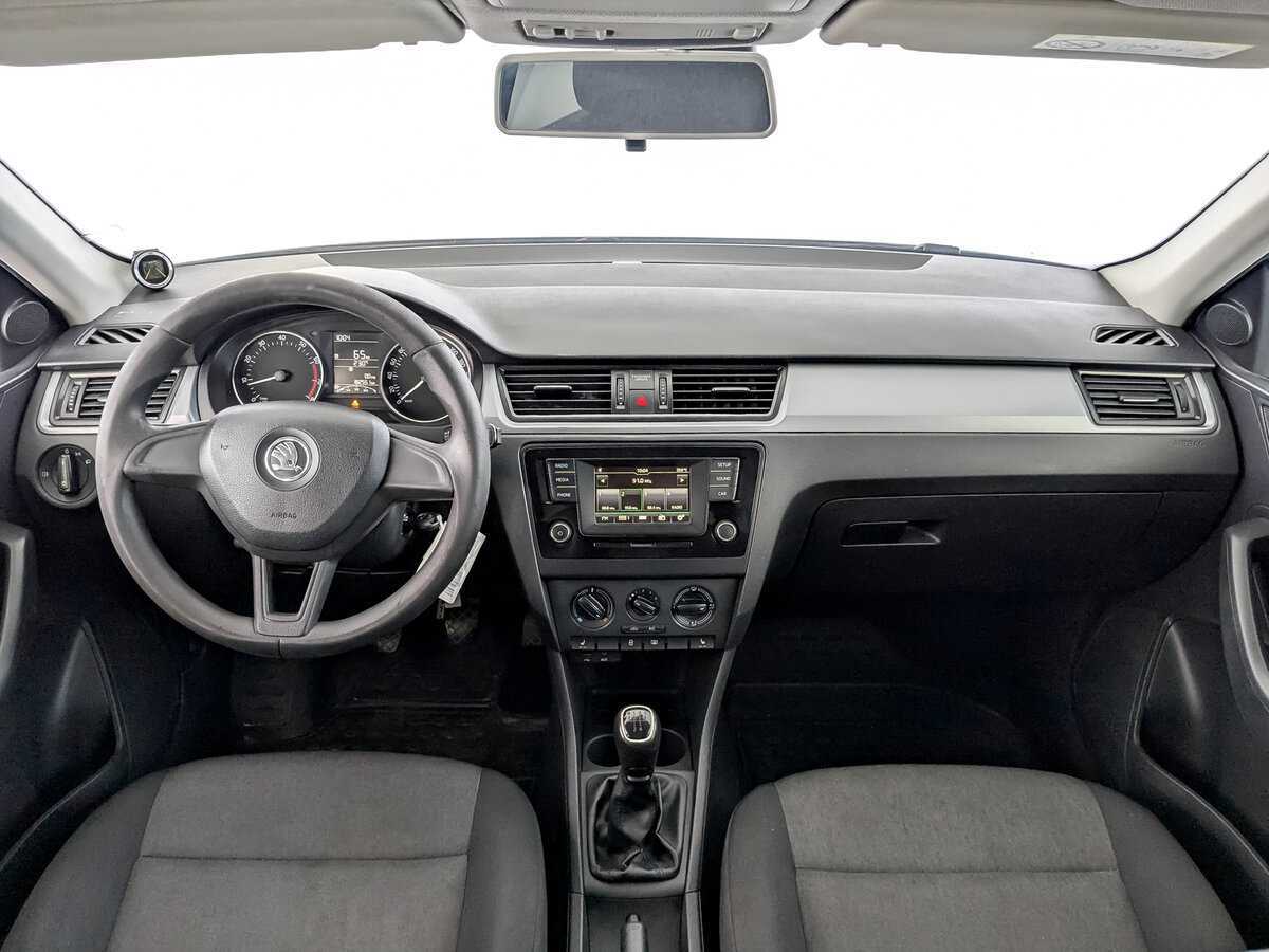 Skoda Rapid 2017 года с пробегом. Фото: #13
