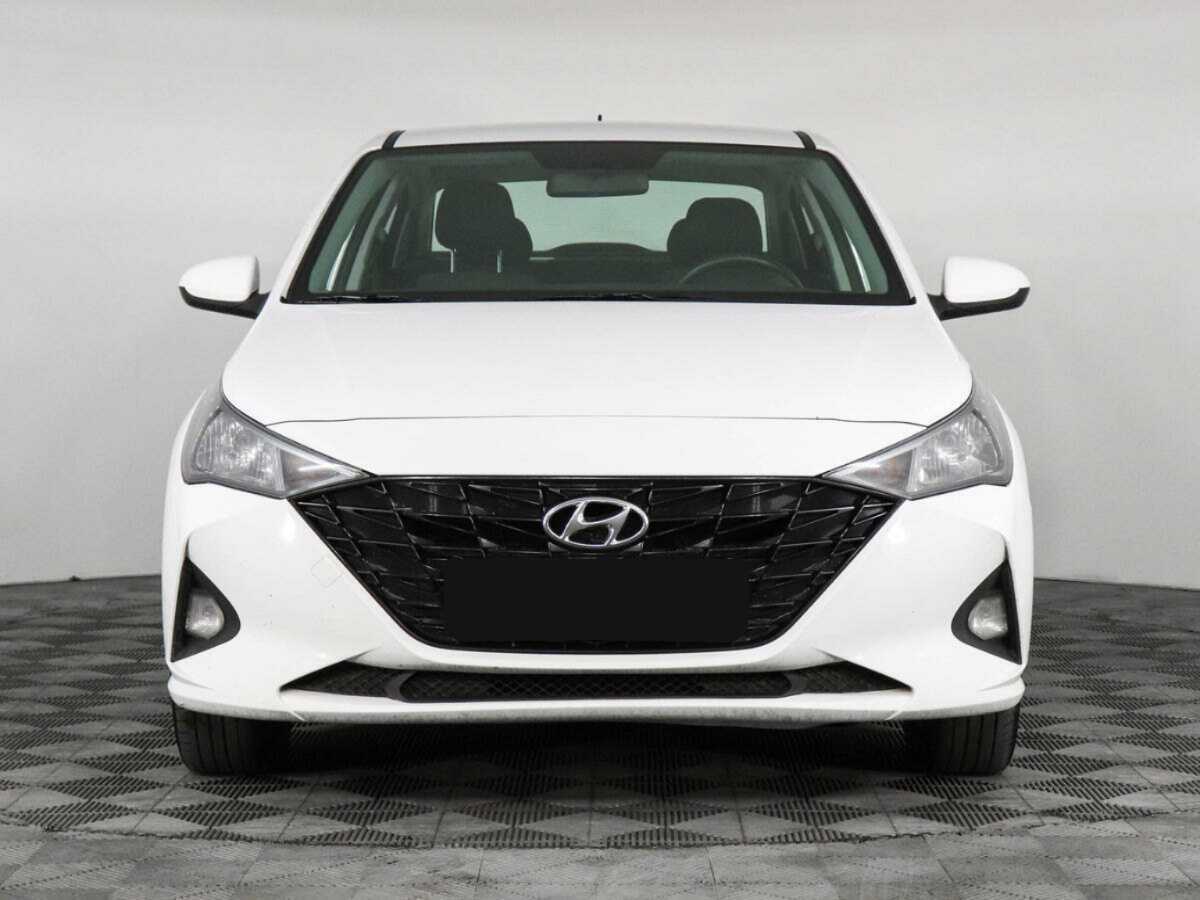 Hyundai Solaris 2022 года с пробегом. Фото: #1